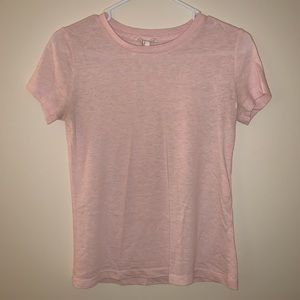 Light pink t-shirt size small